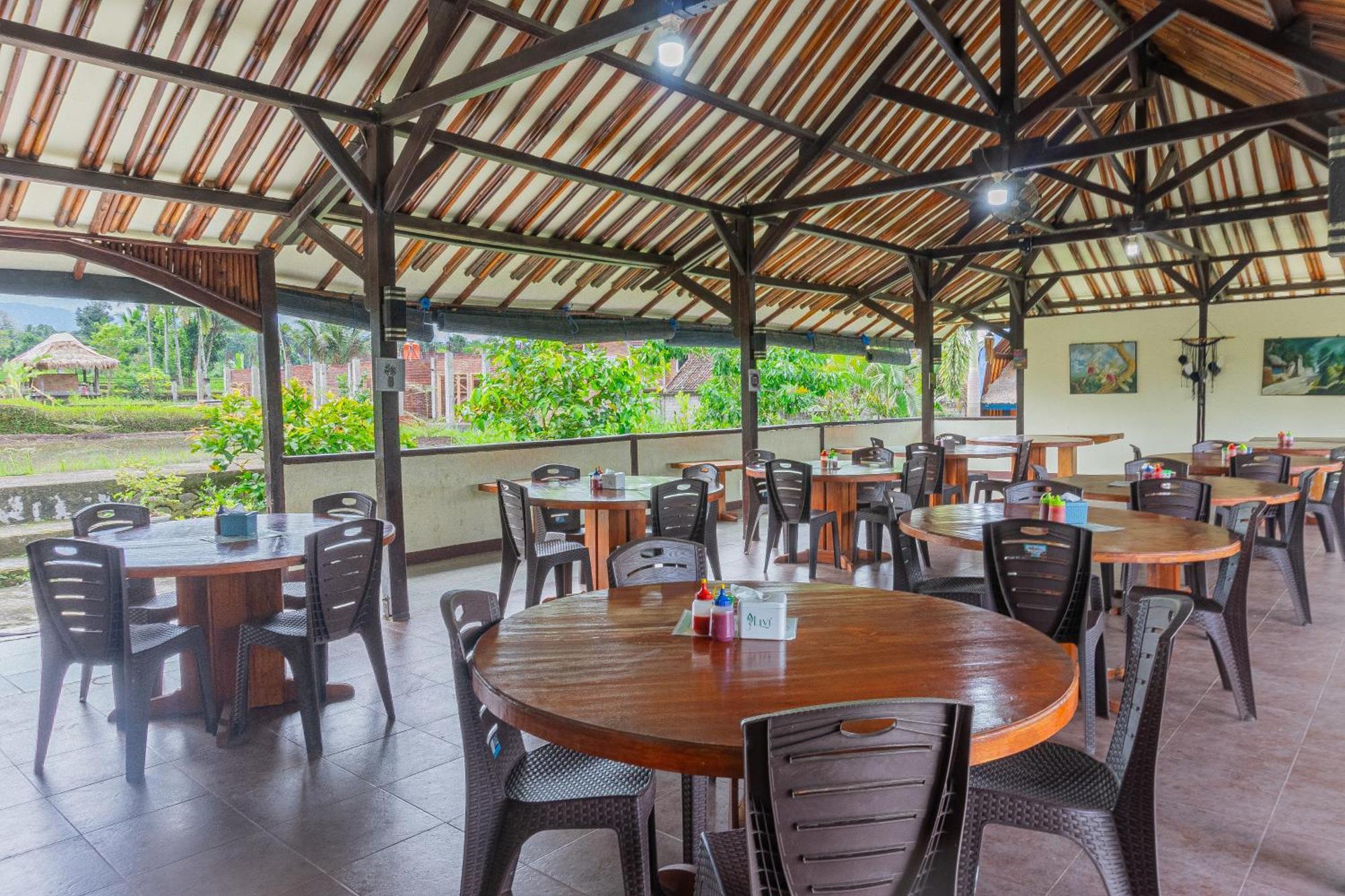 Green Orry Inn تيتيباتو المظهر الخارجي الصورة